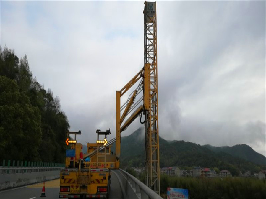 威海橋梁檢查車(chē)出租，煙臺(tái)路橋檢測(cè)車(chē)租賃性能穩(wěn)定